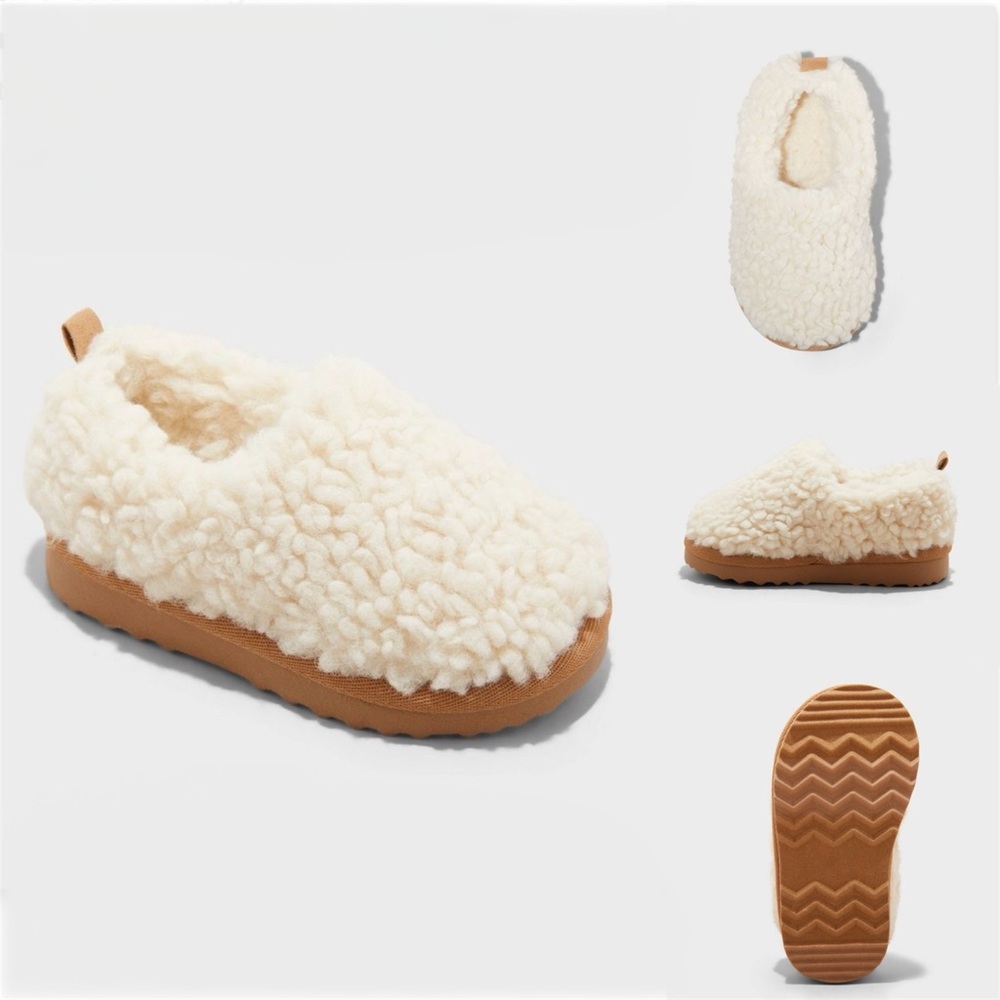 Cat and Jack Toddler Boys Clog Slippers